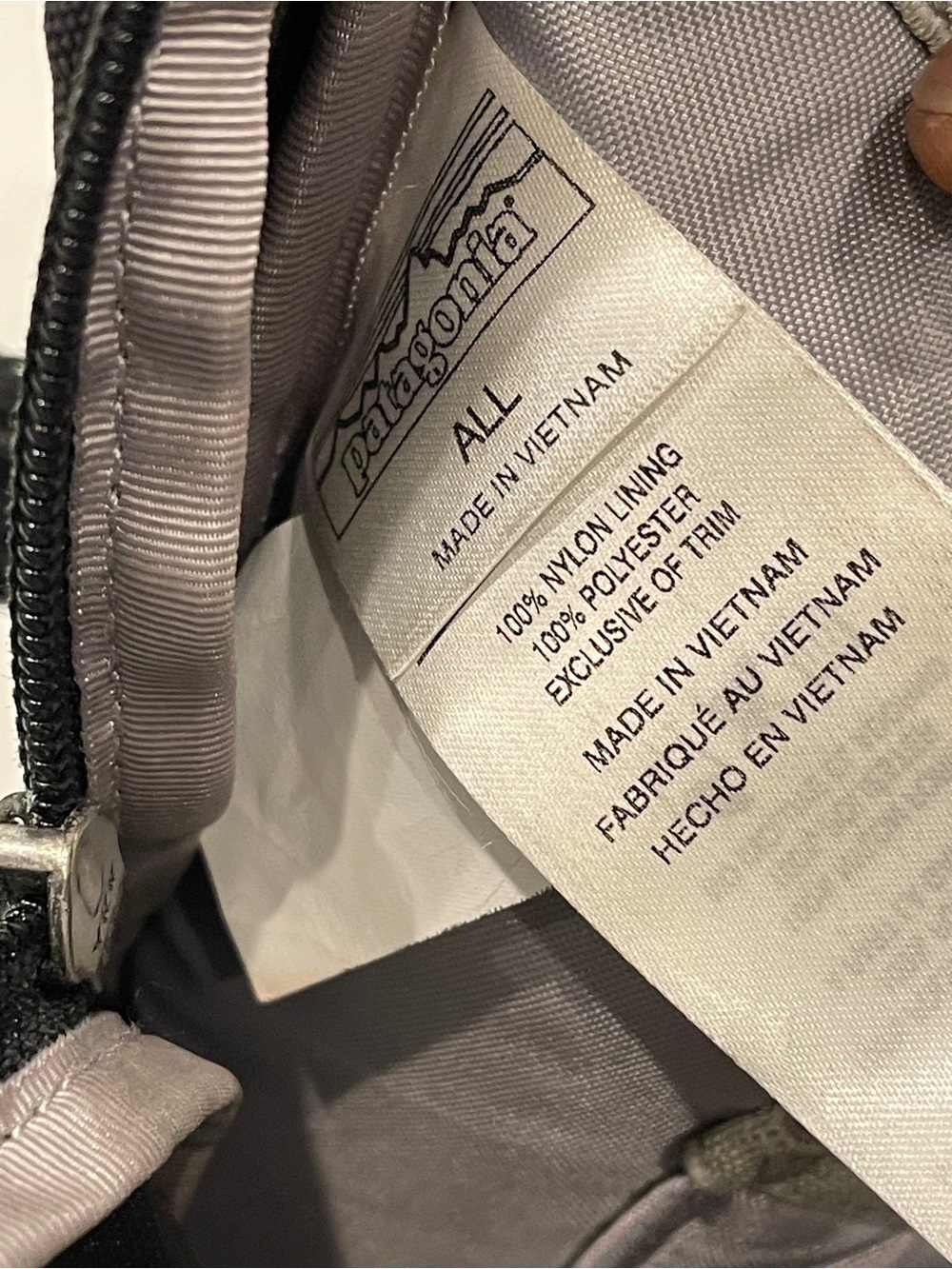 Patagonia Black Compact Everyday Backpack - Picture 9 of 10
